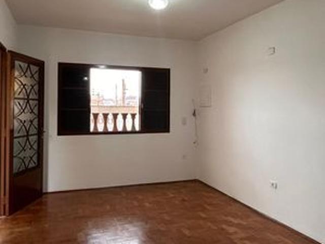 Casa para alugar com 200m², 3 quartos e 2 vagas