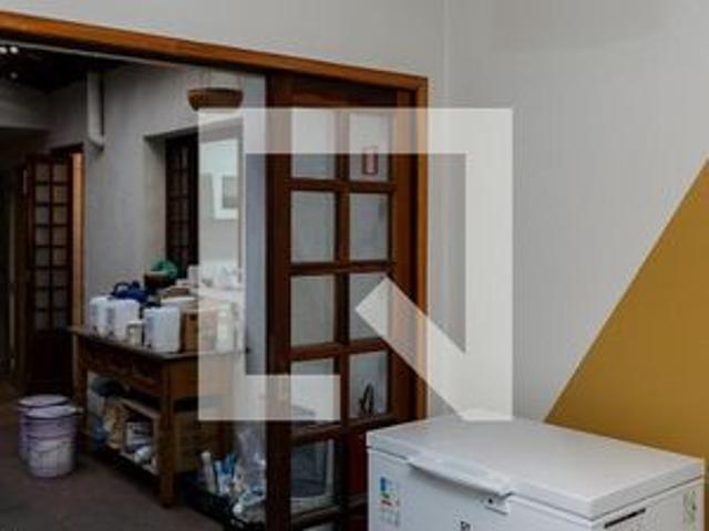 Casa para alugar com 200m², 5 quartos e 3 vagas