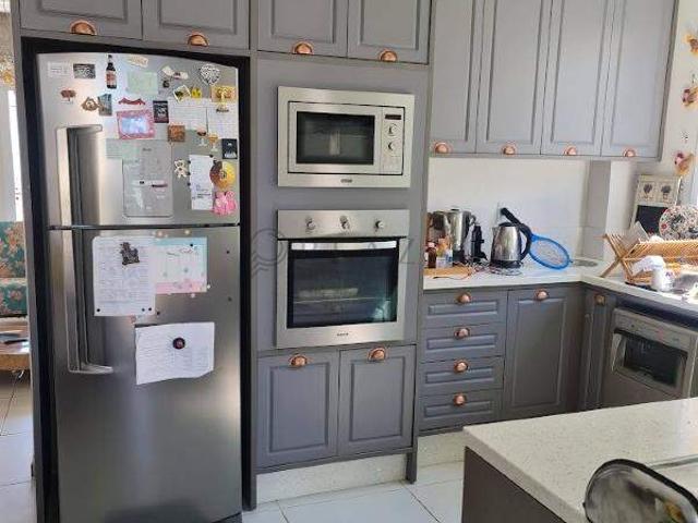 Casa para alugar com 212m², 3 quartos e 1 vaga