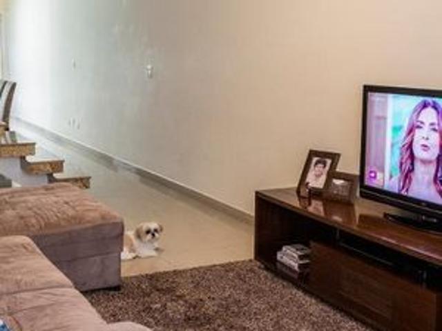 Casa para alugar com 217m², 3 quartos e 2 vagas