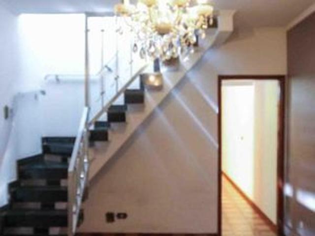 Casa para alugar com 220m², 3 quartos e 2 vagas