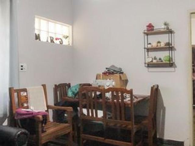 Casa para alugar com 240m², 3 quartos e 1 vaga