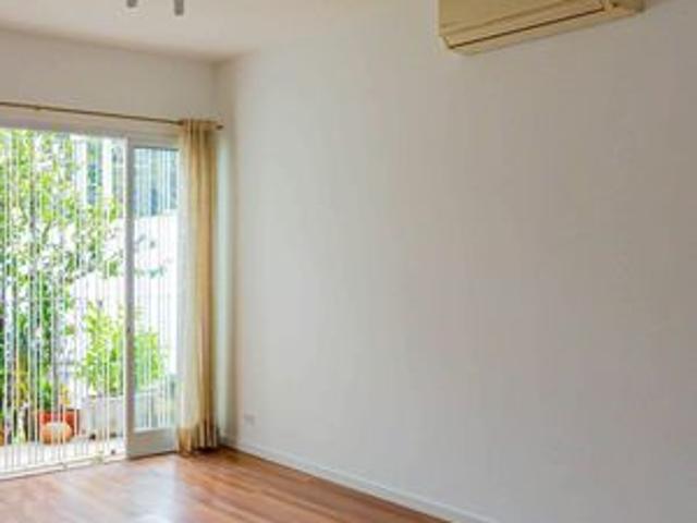 Casa para alugar com 240m², 4 quartos e 3 vagas
