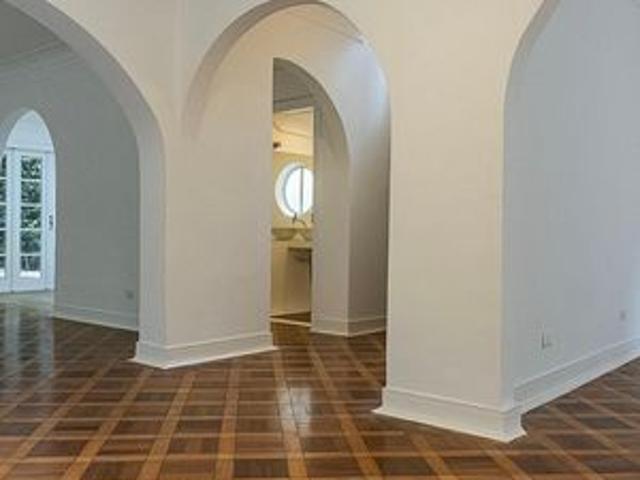 Casa para alugar com 250m², 3 quartos e 4 vagas