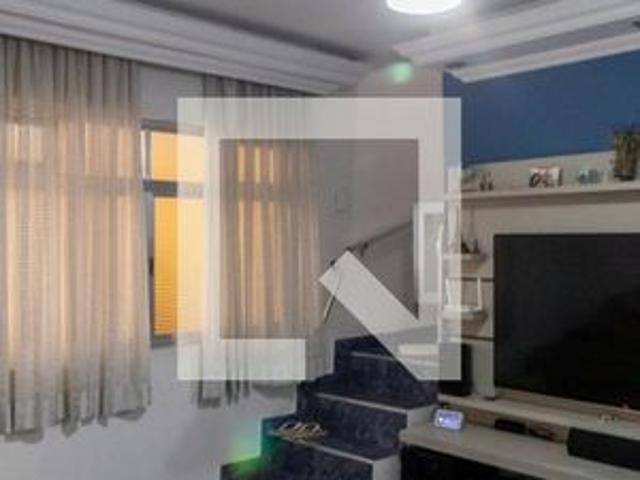 Casa para alugar com 250m², 3 quartos e 5 vagas