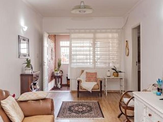 Casa para alugar com 250m², 5 quartos e 5 vagas