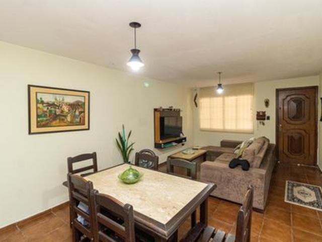 Casa para alugar com 256m², 3 quartos e 1 vaga
