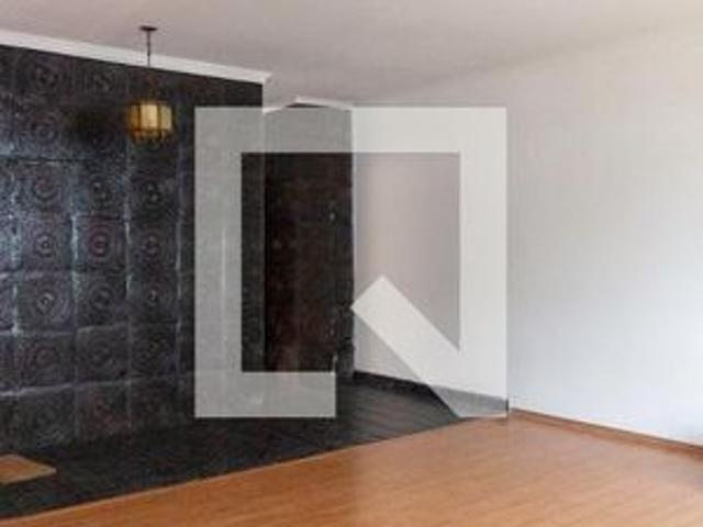 Casa para alugar com 257m², 4 quartos e 4 vagas