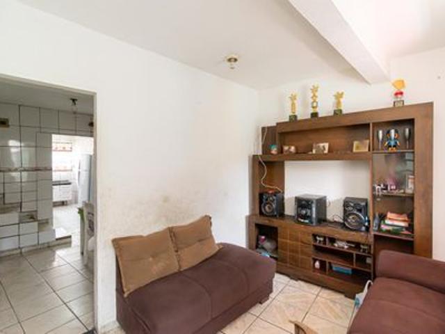Casa para alugar com 25m², 4 quartos e 2 vagas