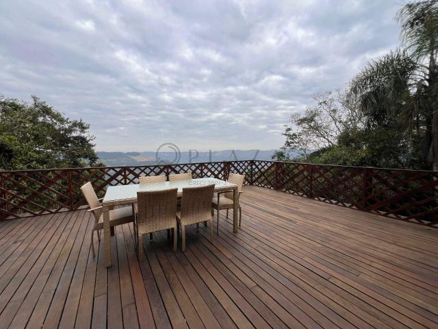 Casa para alugar com 267m², 3 quartos e sem vagas