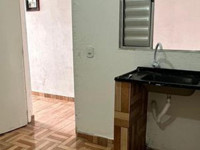 Casa para alugar com 26m², 1 quarto e sem vaga