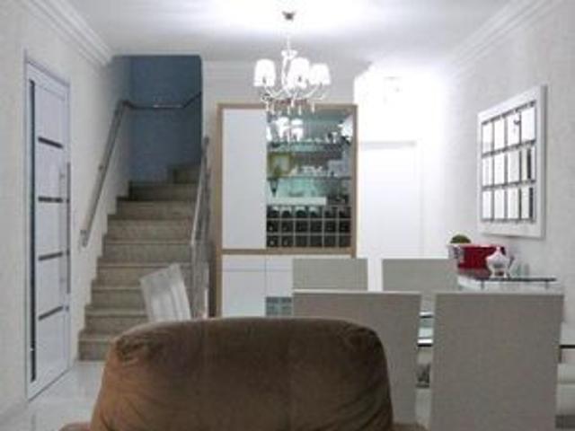 Casa para alugar com 280m², 3 quartos e 3 vagas