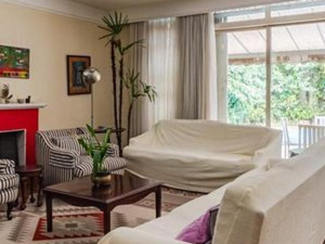 Casa para alugar com 297m², 3 quartos e 2 vagas