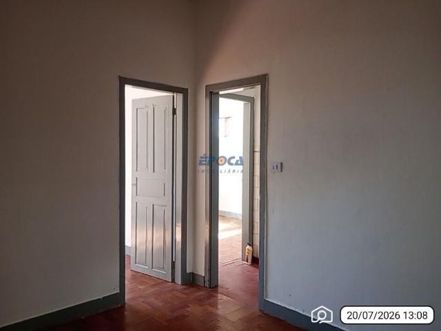 Casa para Alugar com 2 quartos, 1 banheiro, 1 vaga e 96m²