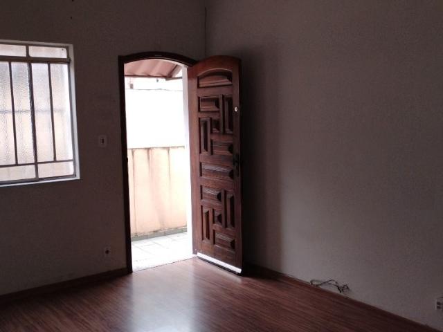 Casa para alugar com 2 quartos e 70 m² por R$ 3.000/mês