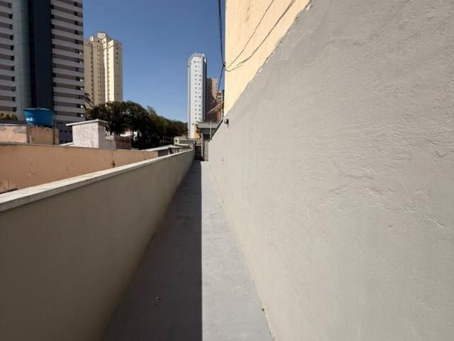 Casa para alugar com 2 quartos e 85 m² por R$ 2.950/mês