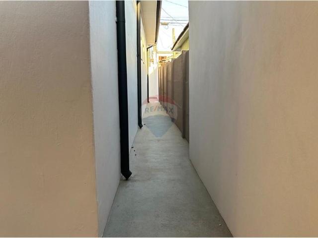 Casa para alugar com 2 quartos e 200 m² por R$ 2.800/mês