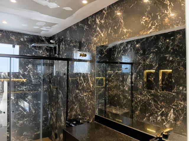 Casa para alugar com 2 quartos e 250 m² por R$ 5.500/mês