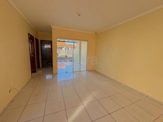 Casa para alugar com 2 Quartos em Jardim Gisela, Toledo PR