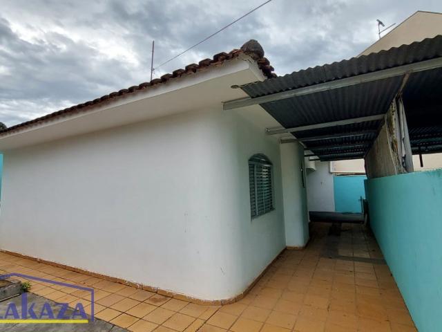 Casa para alugar com 2 Quartos em Jardim Vitória, Maringá PR