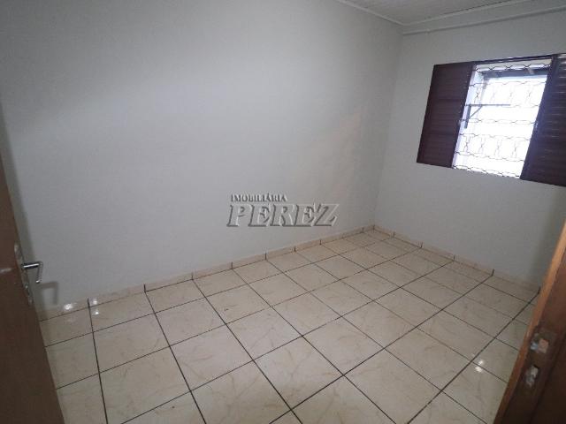 Casa para alugar com 2 Quartos em Santa Rita 1, Londrina PR