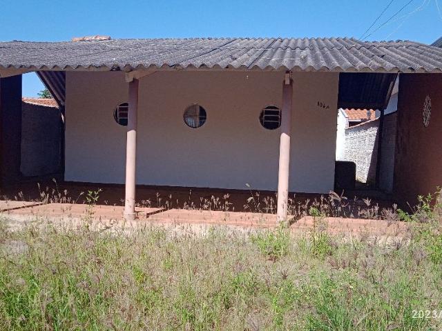 Casa para alugar com 2 quartos no CENTRO, Roberto Imobiliária Casa Verde Catanduva