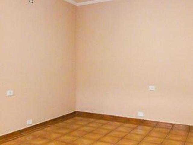 Casa para alugar com 300m², 3 quartos e 4 vagas