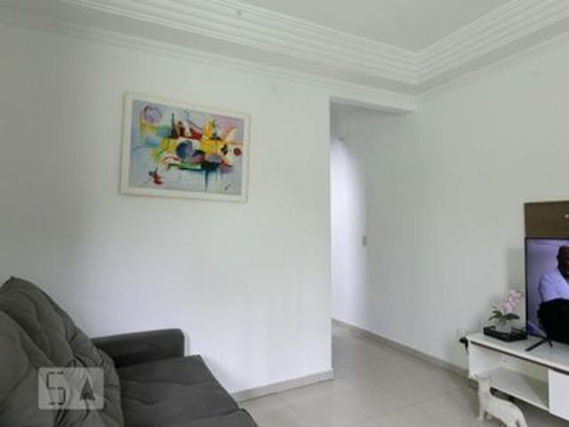 Casa para alugar com 300m², 4 quartos e 9 vagas