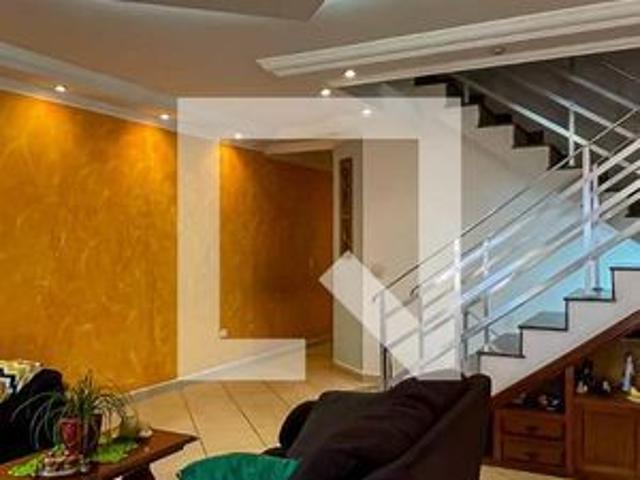 Casa para alugar com 300m², 5 quartos e 5 vagas