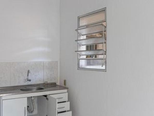 Casa para alugar com 30m², 1 quarto e 1 vaga