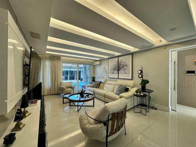 Casa para alugar com 315m², 3 quartos e 2 vagas