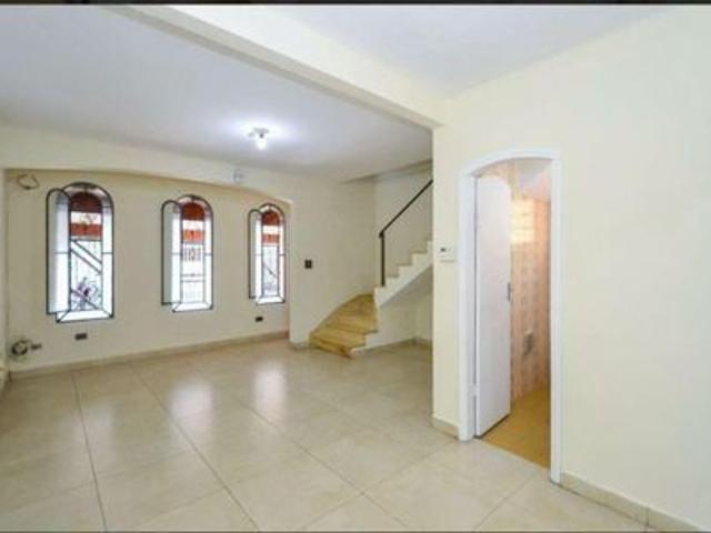 Casa para alugar com 320m², 3 quartos e 2 vagas