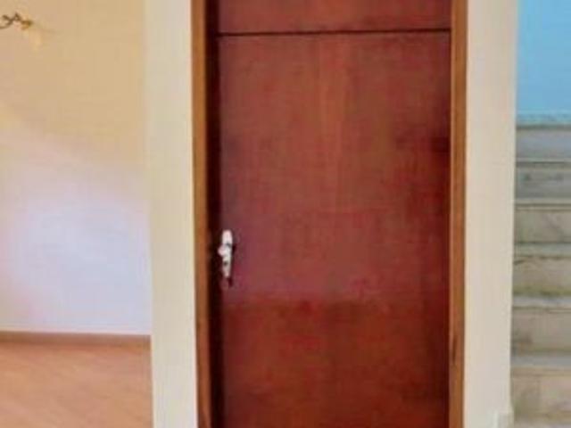 Casa para alugar com 320m², 4 quartos e 4 vagas