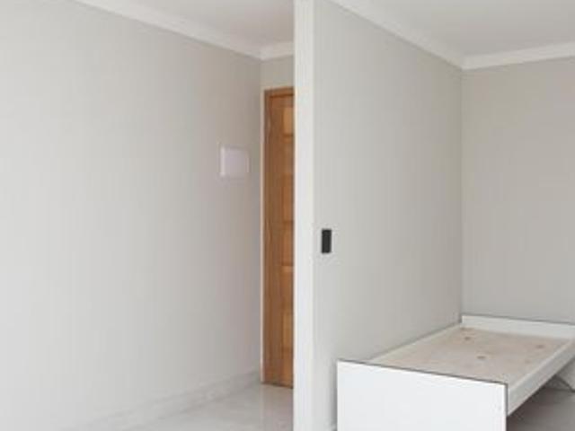 Casa para alugar com 32m², 1 quarto e sem vaga
