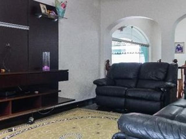 Casa para alugar com 350m², 4 quartos e 4 vagas