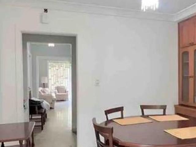Casa para alugar com 350m², 5 quartos e 4 vagas