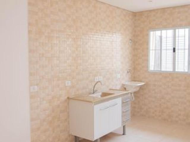 Casa para alugar com 35m², 1 quarto e sem vaga