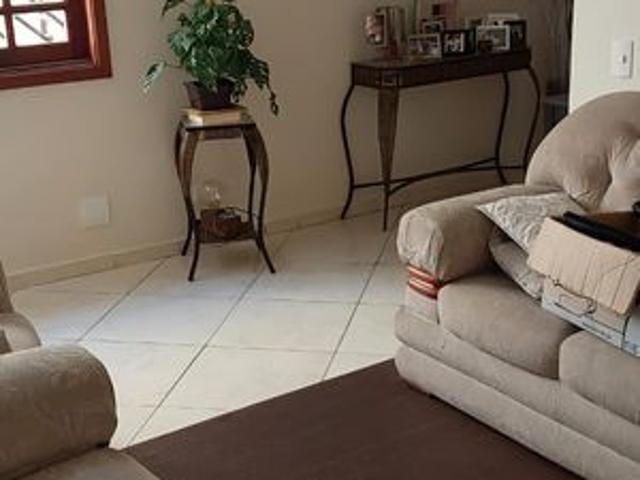 Casa para alugar com 366m², 3 quartos e 4 vagas
