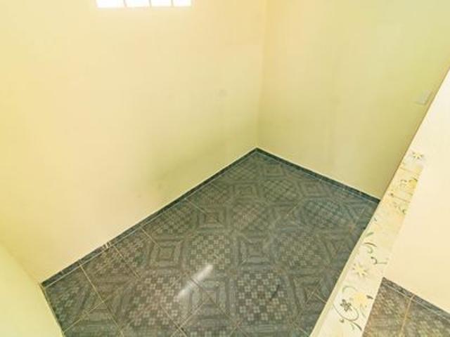 Casa para alugar com 39m², 1 quarto e sem vaga