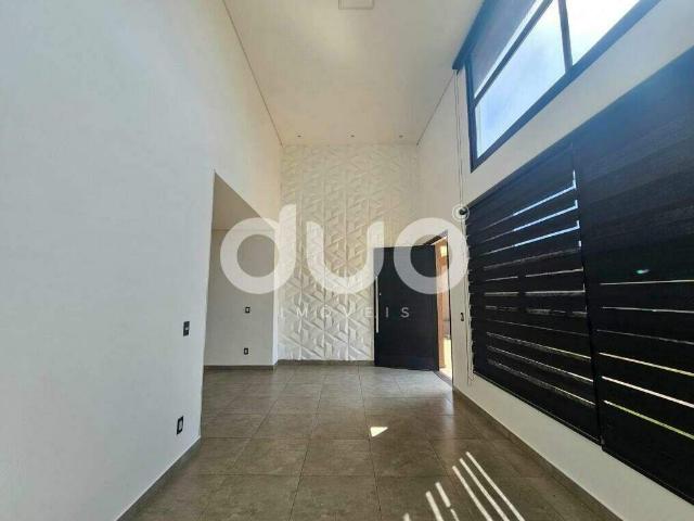 Casa para alugar com 3 quartos e 199 m² por R$ 7.500/mês