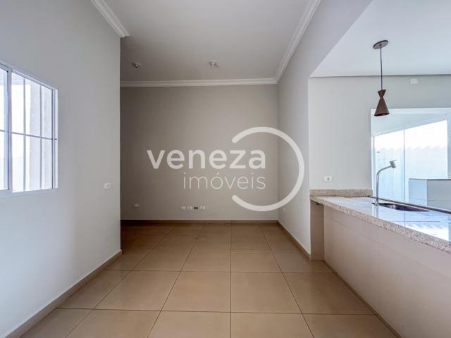 Casa para alugar com 3 quartos e 1 suíte no Jardim Columbia, Londrina