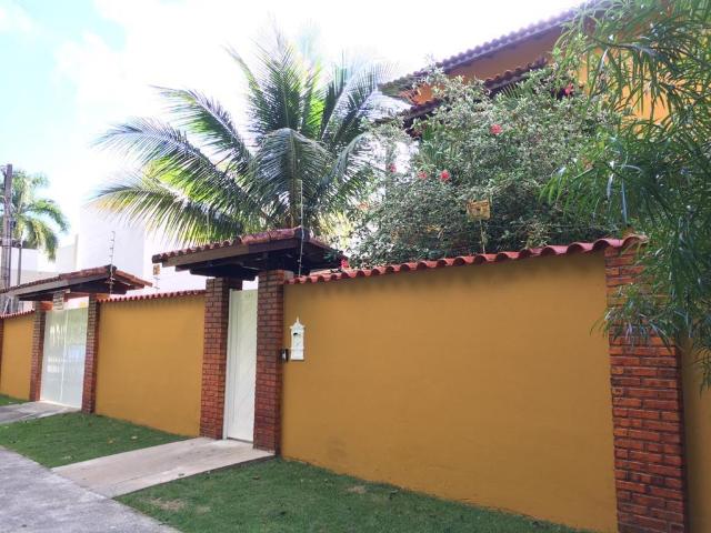Casa para alugar com 3 quartos e 232 m² por R$ 5.500/mês