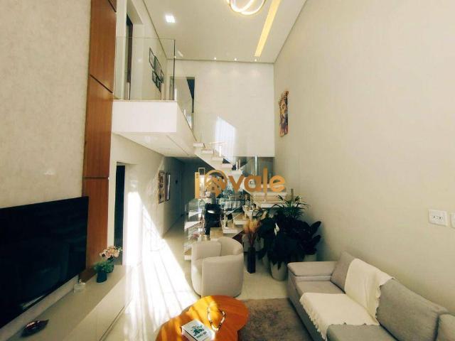 Casa para alugar com 3 quartos e 270 m² por R$ 10.030/mês