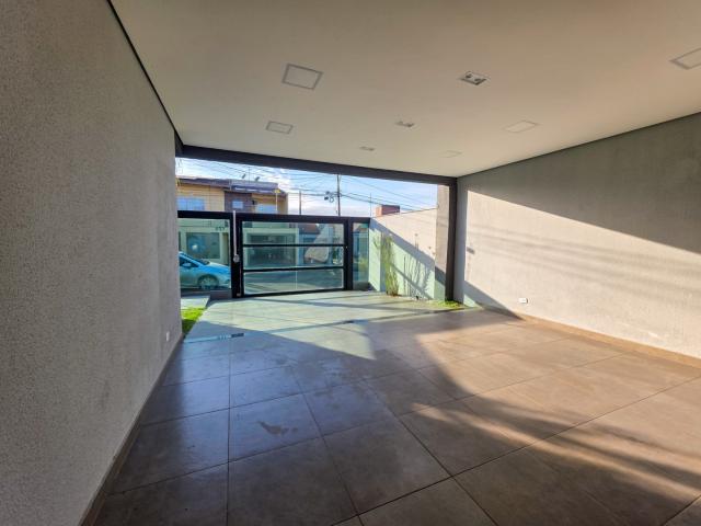 Casa para alugar com 3 quartos e piscina no Jardim Coliseu, Londrina