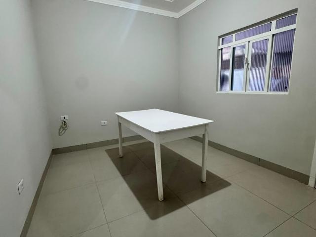Casa para alugar com 3 Quartos em Jardim Novo Oásis, Maringá PR