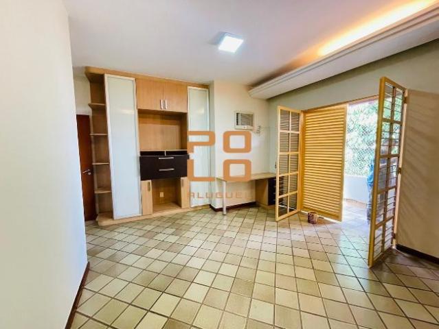 Casa para alugar com 3 quartos para alugar no Sudoeste em Goiânia GO