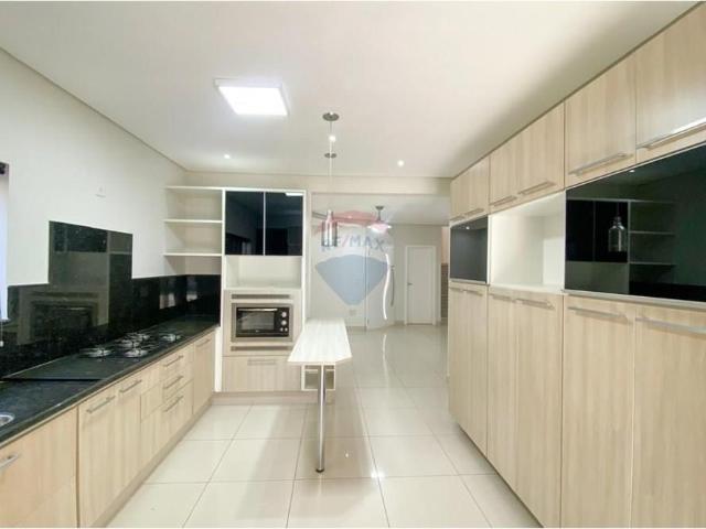 Casa para alugar Condominio Terras do Imperador, 3 quartos, 3 suítes, 205 m² Americana/SP