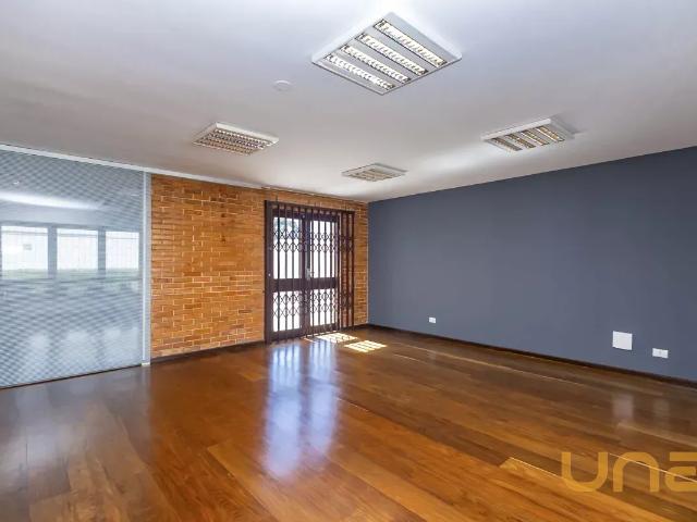 Casa Comercial no Jardim Social de 233,04m²