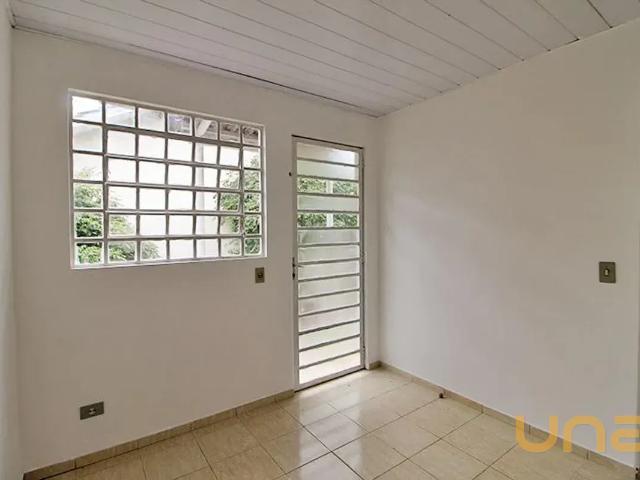 Casa para Alugar de 48 m² com 2 quartos e 1 banheiro no Santa Quitéria, Curitiba/PR