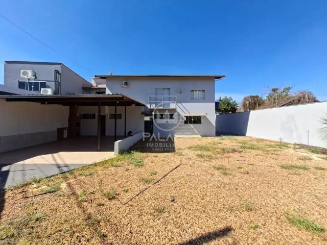 Casa Para Alugar Em Água Seca de 194.00 m² Com 3 Quartos, 1 Suite E 8 Garagens
